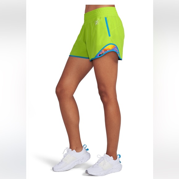Peloton Pants - Brittany Allen x Peloton Solid Mesh Run Short